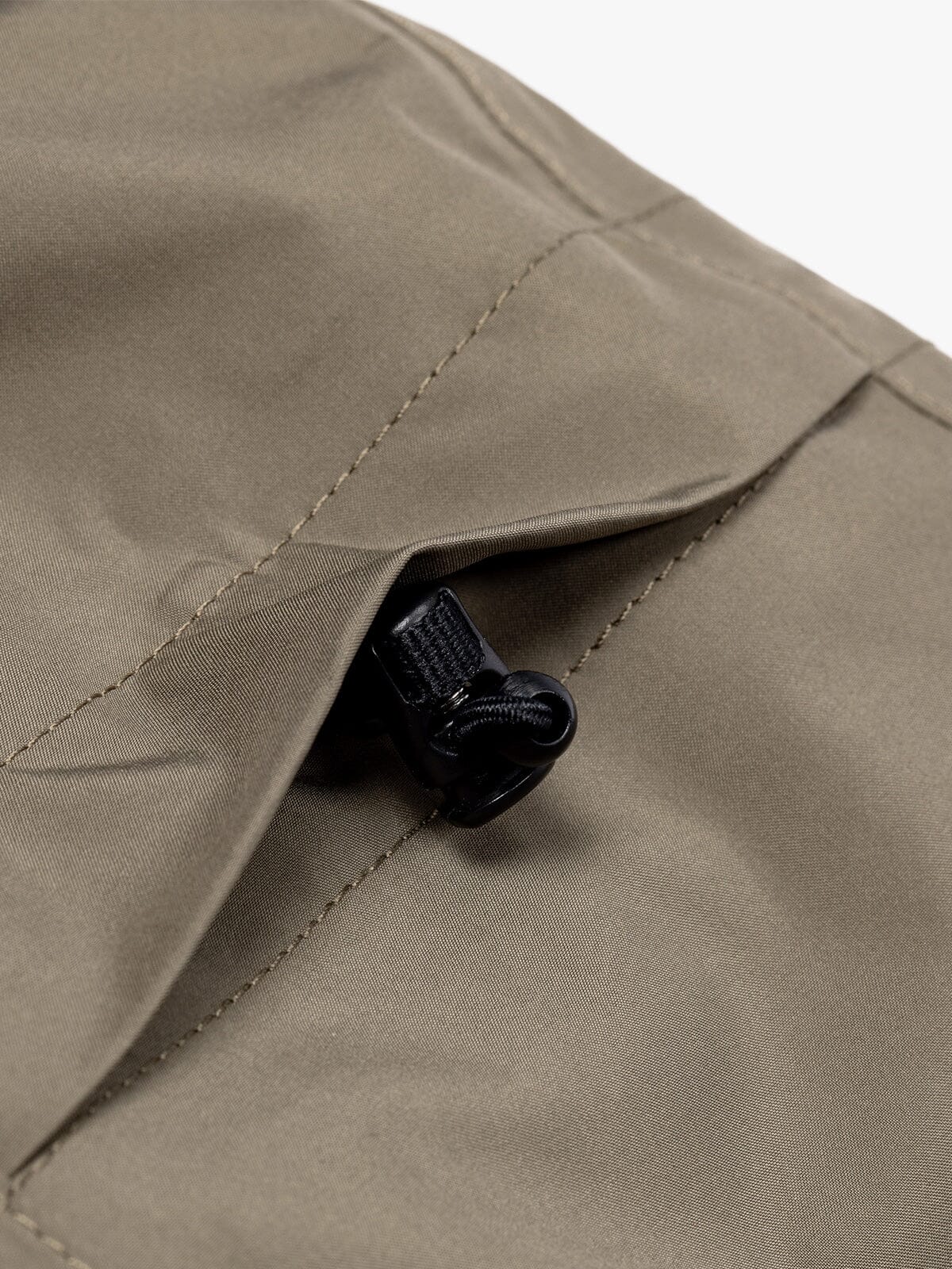 Highveld by Mission Workshop - Väderbeständiga väskor och tekniska kläder - San Francisco och Los Angeles - Byggda för att tåla - Garanterade för alltid