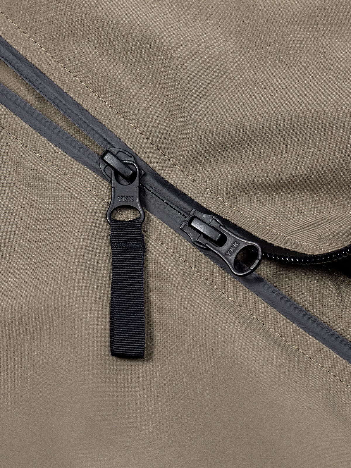 Highveld by Mission Workshop - Väderbeständiga väskor och tekniska kläder - San Francisco och Los Angeles - Byggda för att tåla - Garanterade för alltid