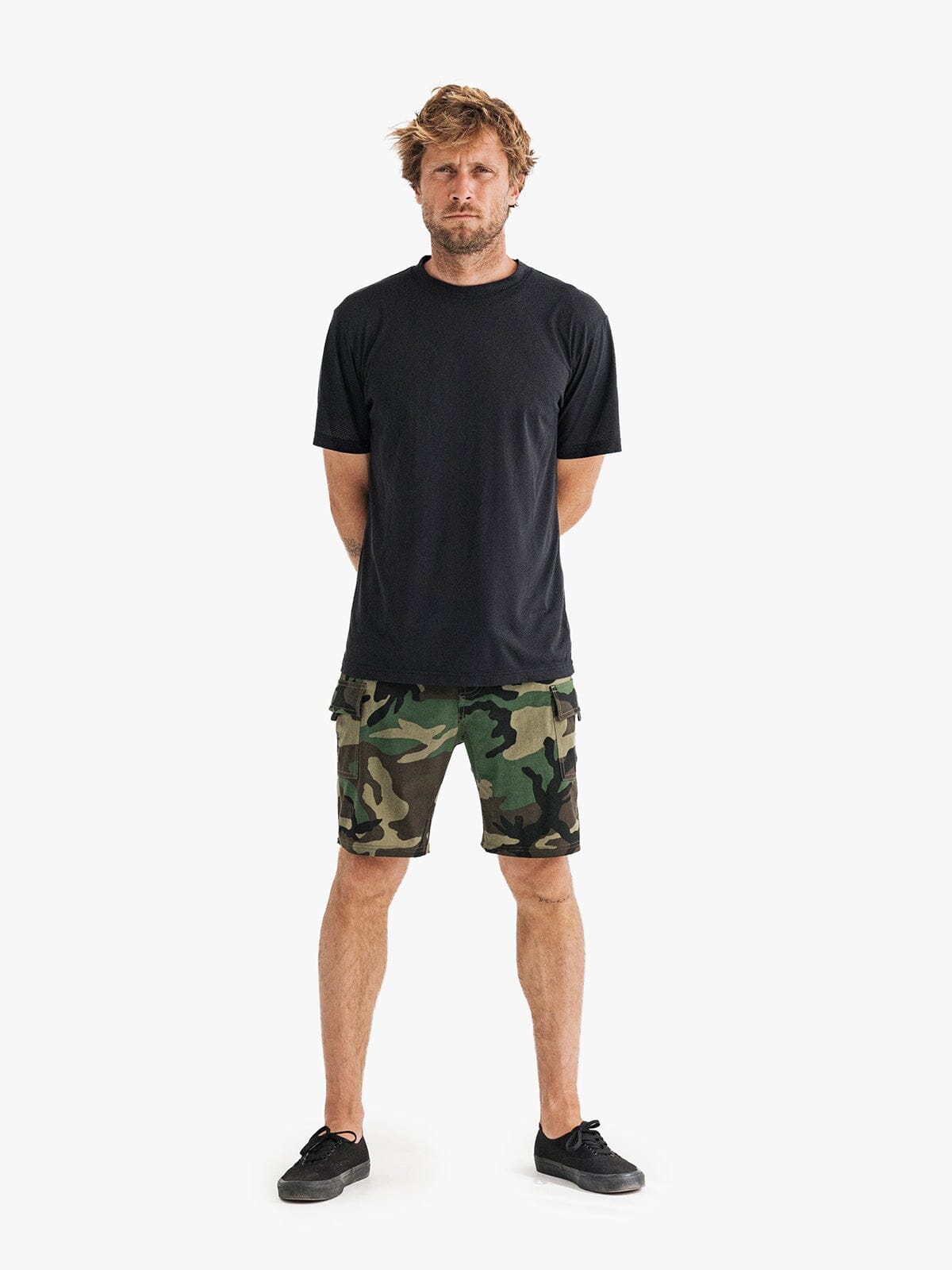 Ocho by Mission Workshop - Väderbeständiga väskor och tekniska kläder - San Francisco och Los Angeles - Byggda för att tåla - Garanterade för alltid