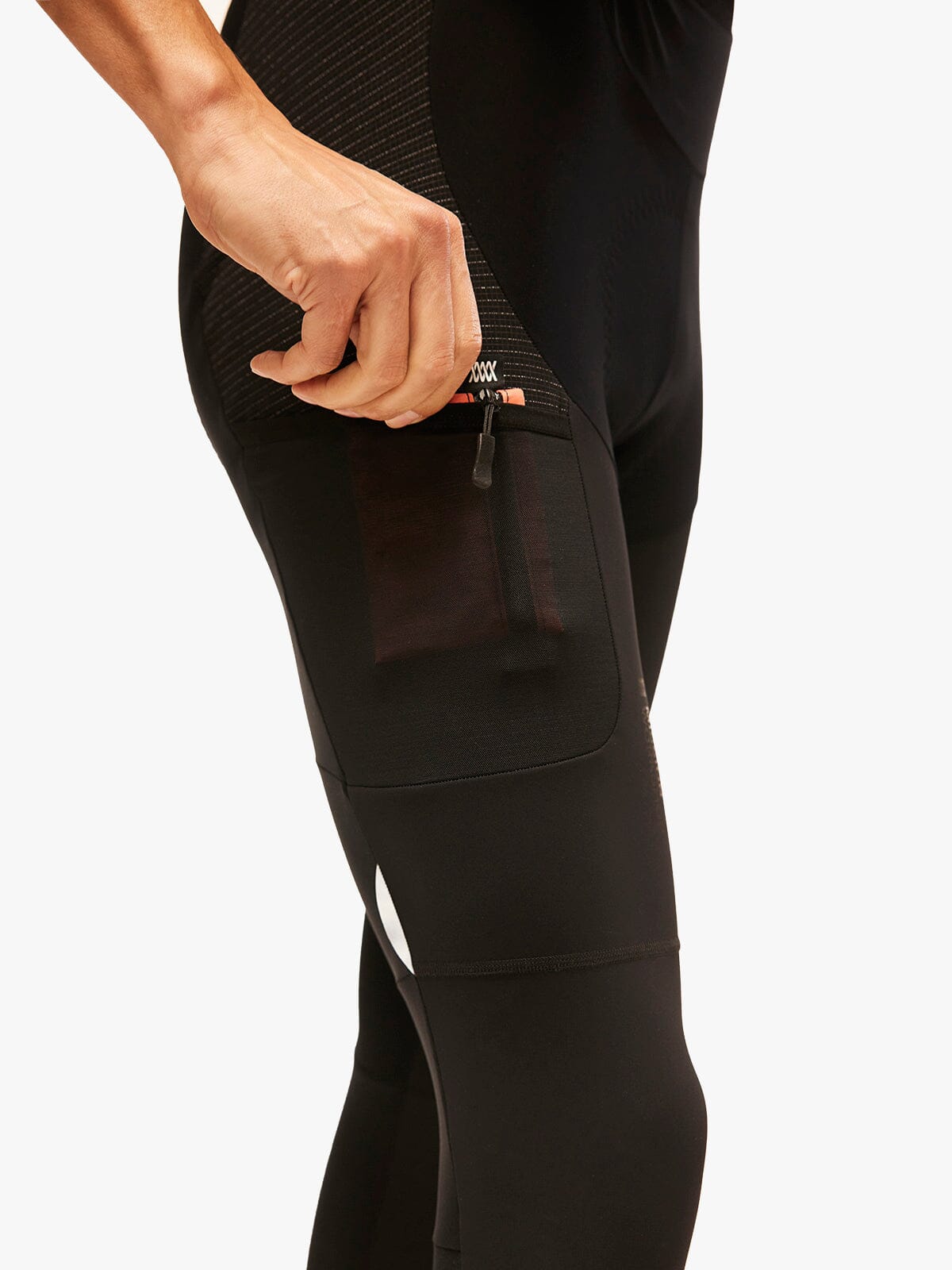 Radius Winter Tight från Mission Workshop - Väskor och tekniska kläder för vädertätning - San Francisco och Los Angeles - Byggda för att tåla - Garanterade för alltid