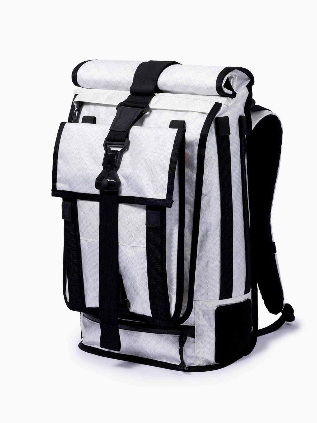Mission Workshop X Carryology by Mission Workshop - Väderbeständiga väskor och tekniska kläder - San Francisco och Los Angeles - Byggda för att hålla - Garanterade för evigt