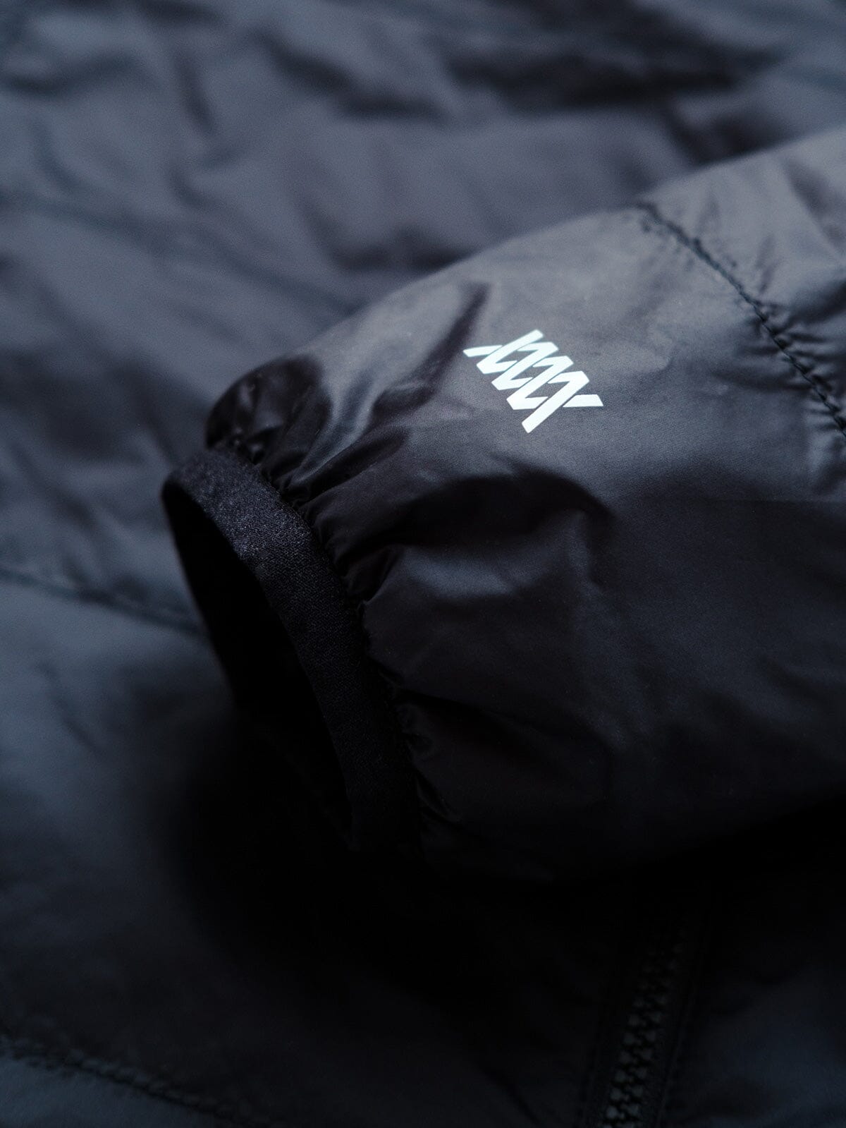 Onyx - by Mission Workshop - Weatherproof Bags & Technical Apparel - San Francisco & Los Angeles - Built to endure - Guaranteed forever