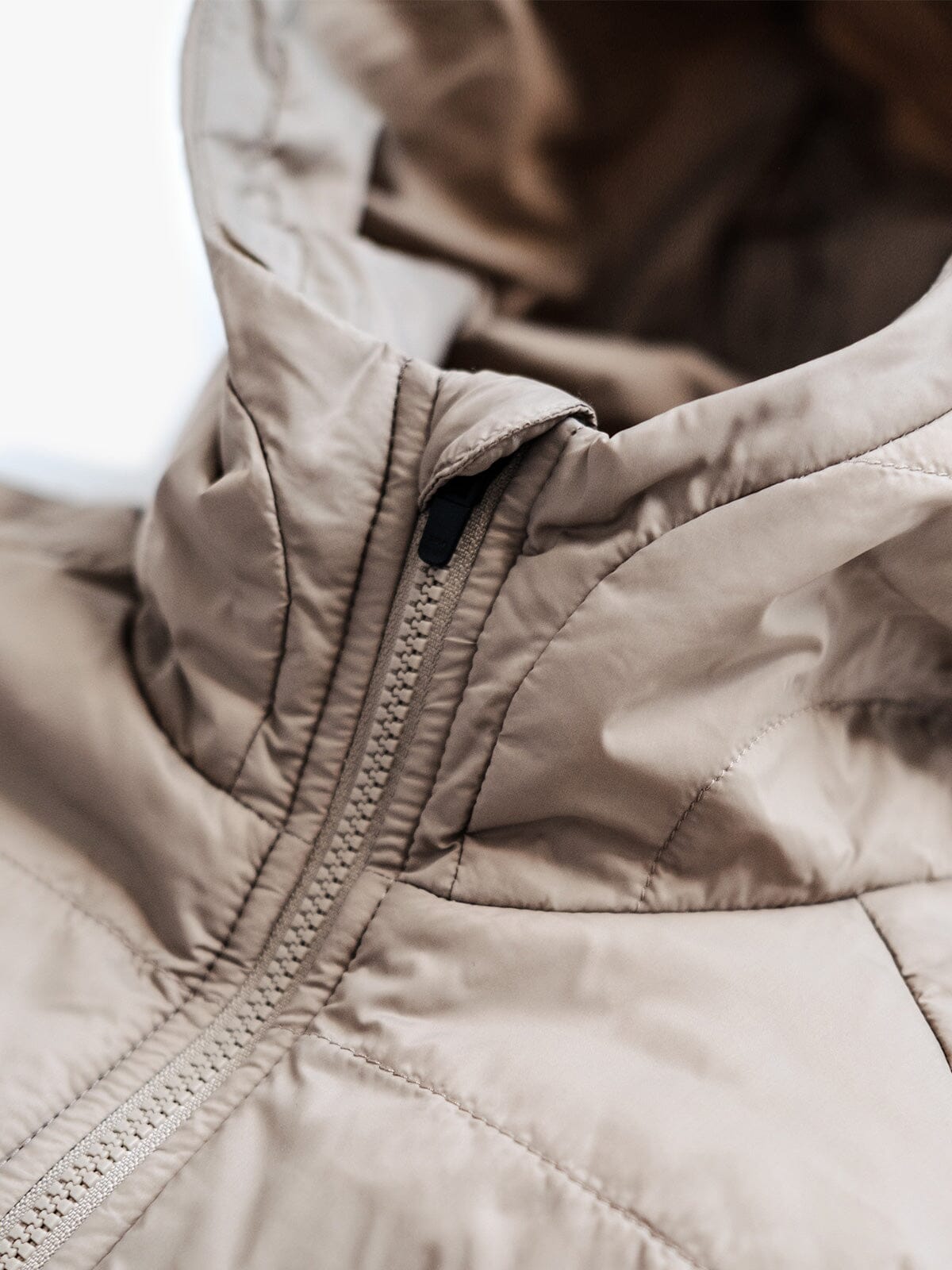 Onyx by Mission Workshop - Väderbeständiga väskor och tekniska kläder - San Francisco och Los Angeles - Byggda för att tåla - Garanterade för alltid