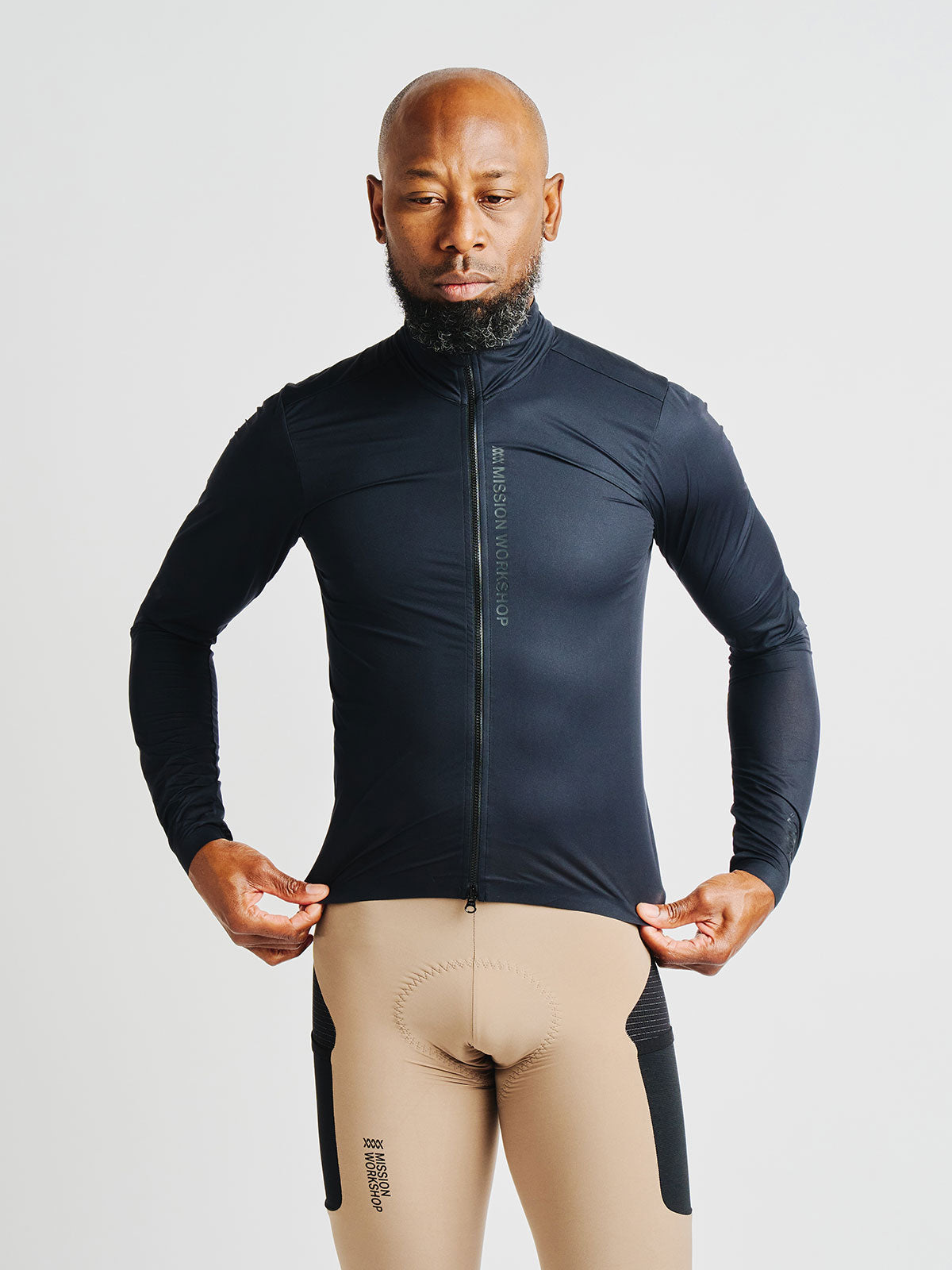 Altosphere Jacket från Mission Workshop - vädertåliga väskor och tekniska kläder - San Francisco och Los Angeles - byggd för att tåla - garanterad för alltid