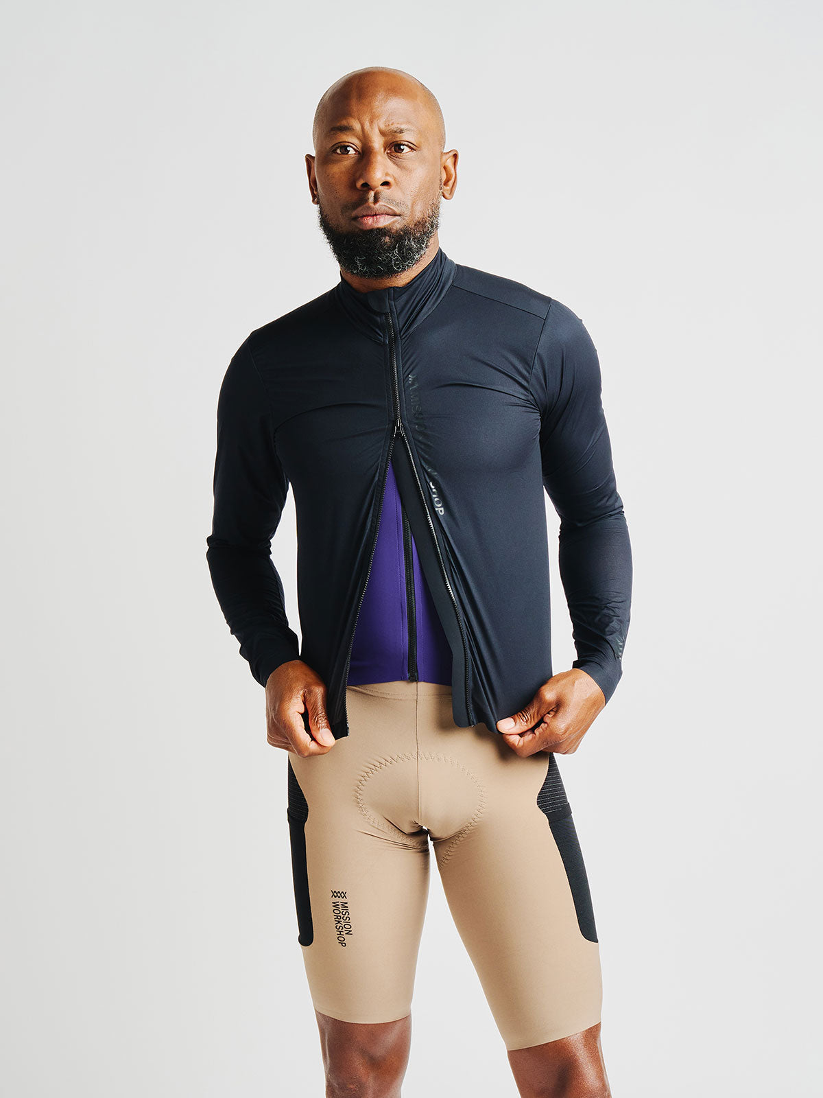 Altosphere Jacket från Mission Workshop - vädertåliga väskor och tekniska kläder - San Francisco och Los Angeles - byggd för att tåla - garanterad för alltid