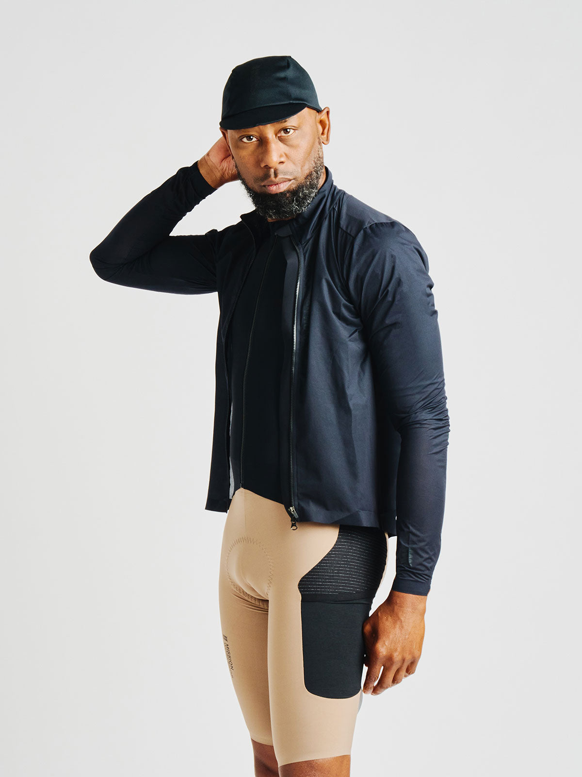 Altosphere Jacket från Mission Workshop - vädertåliga väskor och tekniska kläder - San Francisco och Los Angeles - byggd för att tåla - garanterad för alltid