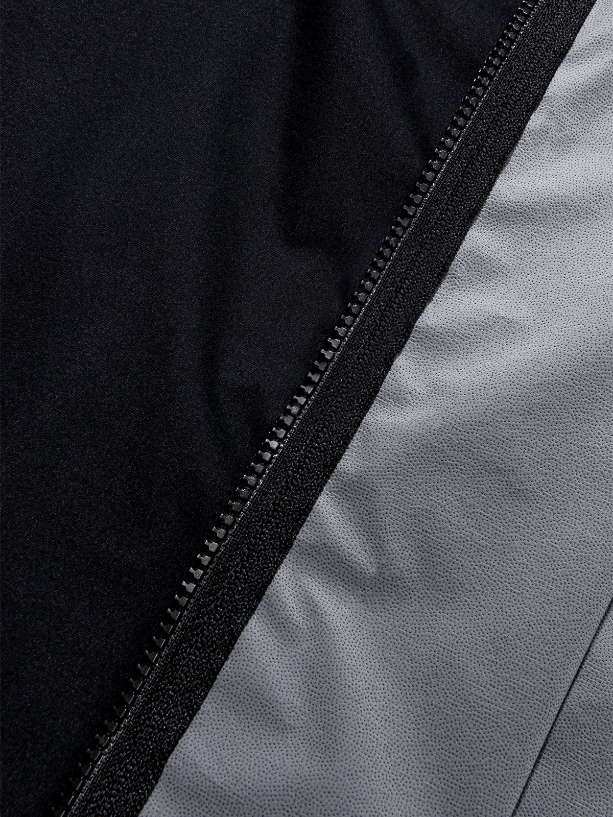 Altosphere Vest från Mission Workshop - vädertåliga väskor och tekniska kläder - San Francisco och Los Angeles - byggd för att tåla - garanterad för alltid