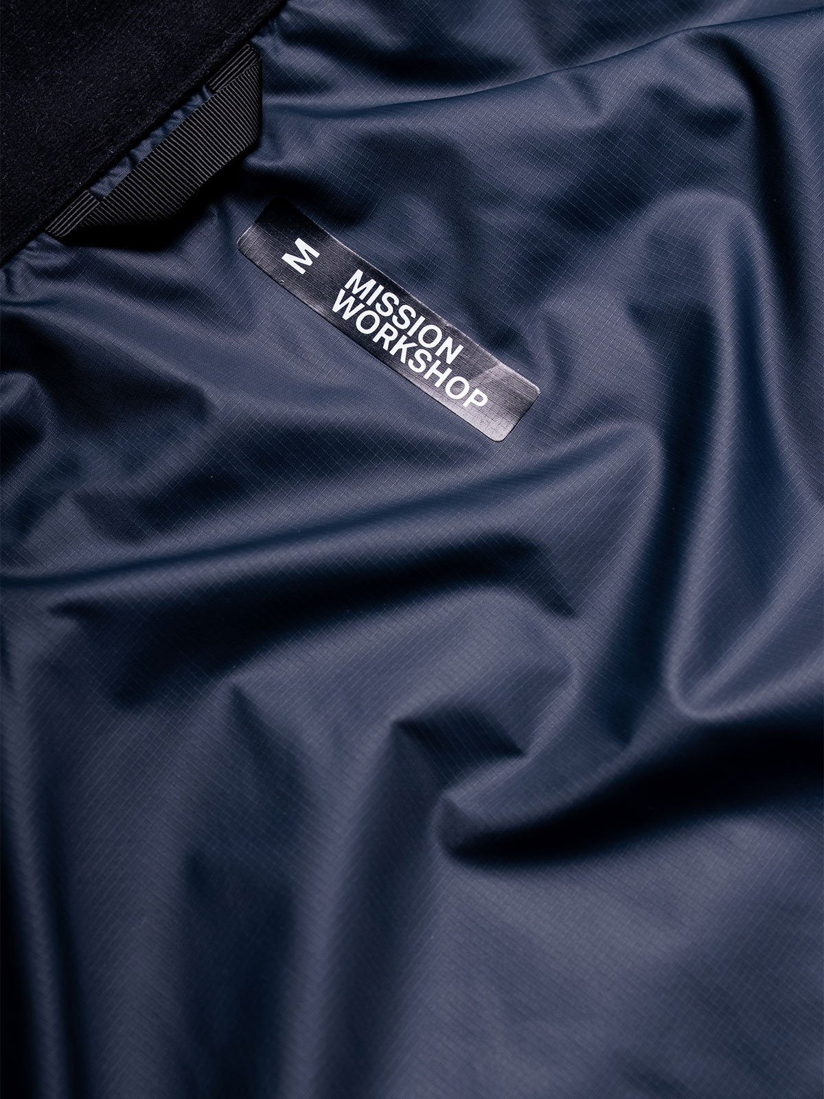 Acre Series Jacket från Mission Workshop - vädertätade väskor och tekniska kläder - San Francisco och Los Angeles - byggd för att tåla - garanterad för alltid