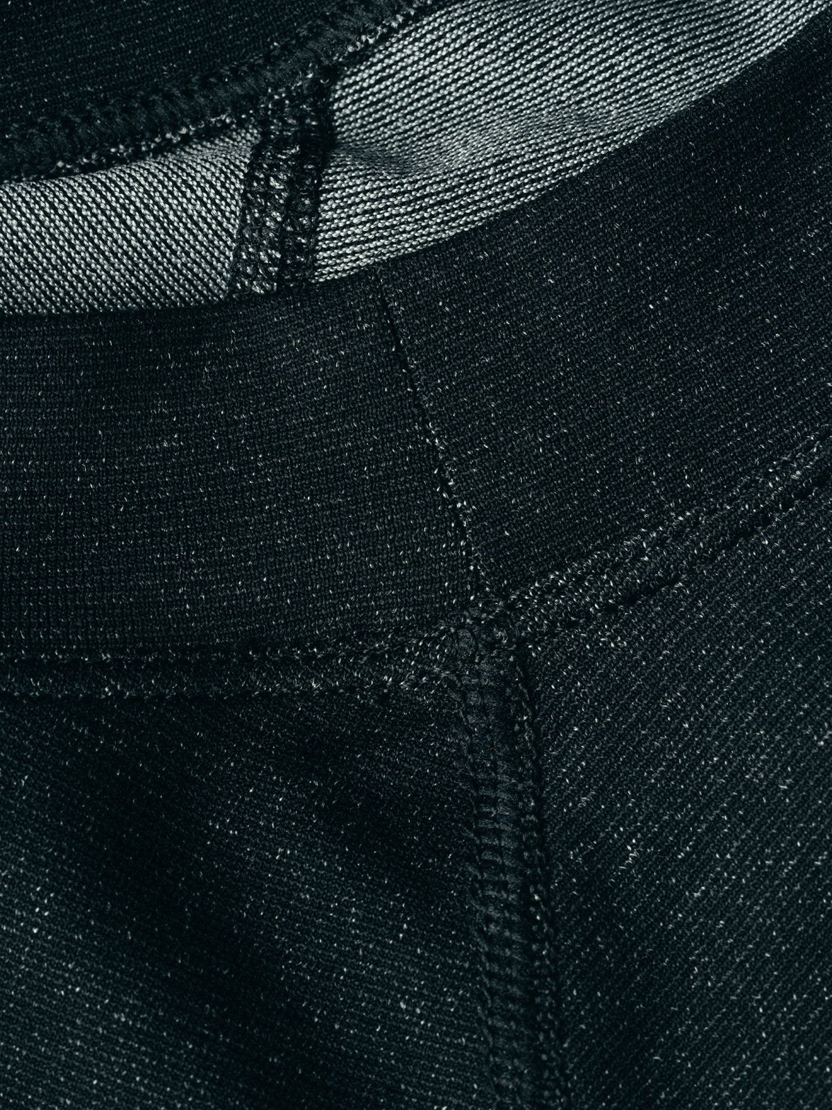 Advanced Projects® : Sömlösa underställ från Mission Workshop - Väskor och tekniska kläder för vädertätning - San Francisco och Los Angeles - Byggda för att hålla - Garanterade för evigt