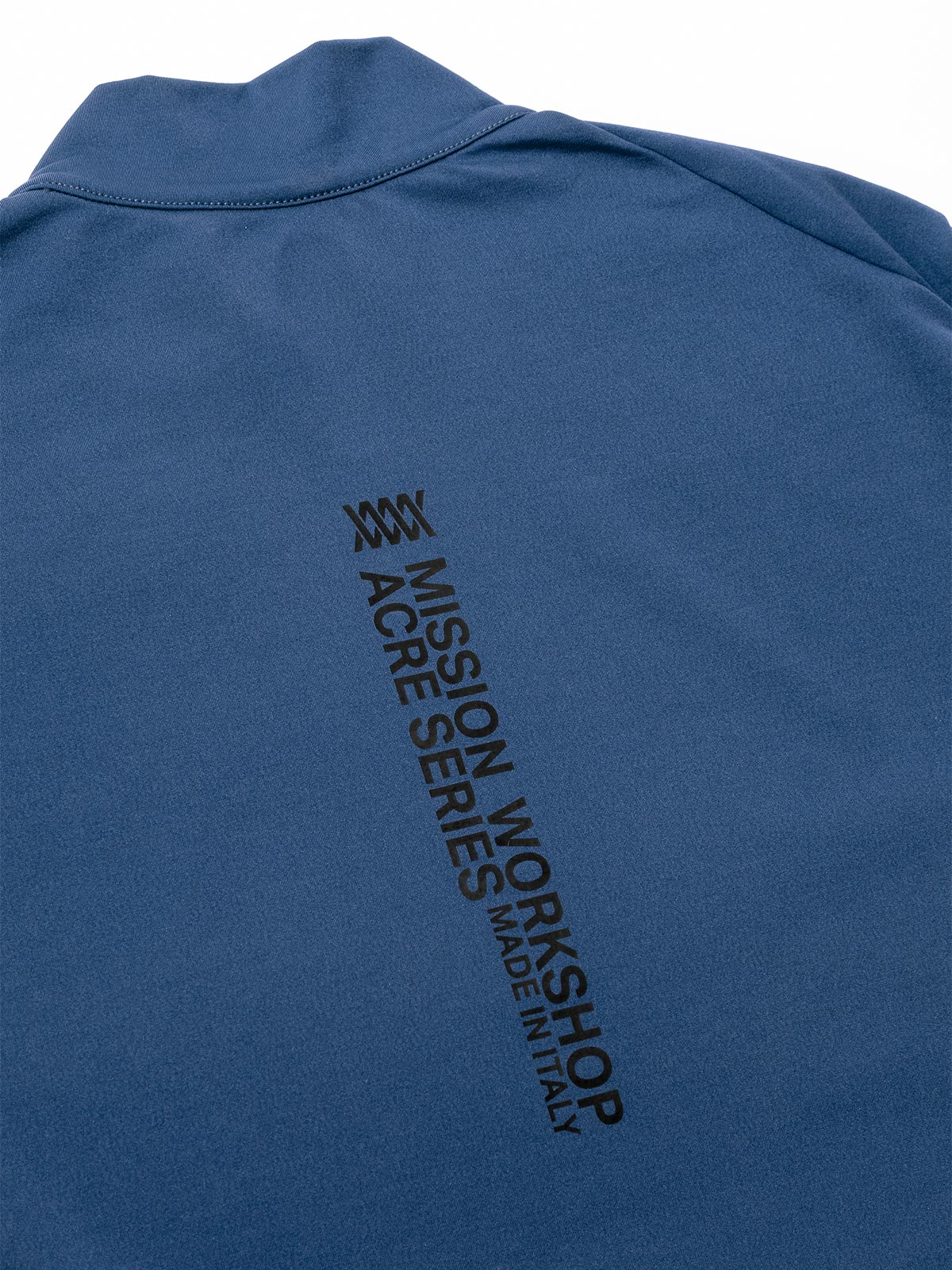 Mission Pro Jersey : LS Women's från Mission Workshop - Väskor för väderskydd och tekniska kläder - San Francisco och Los Angeles - Byggd för att tåla - Garanterad för alltid