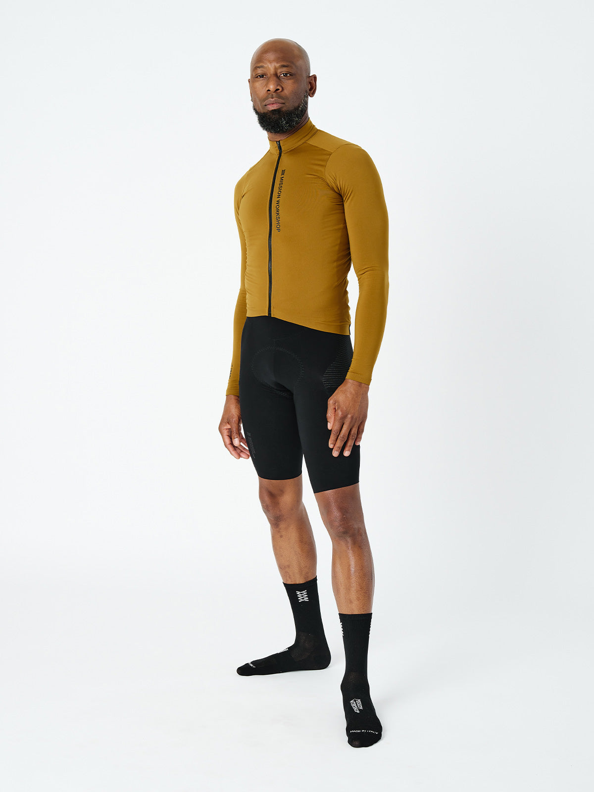 Mission Pro Jersey : LS Men's från Mission Workshop - Väskor för väderskydd och tekniska kläder - San Francisco och Los Angeles - Byggd för att tåla - Garanterad för alltid