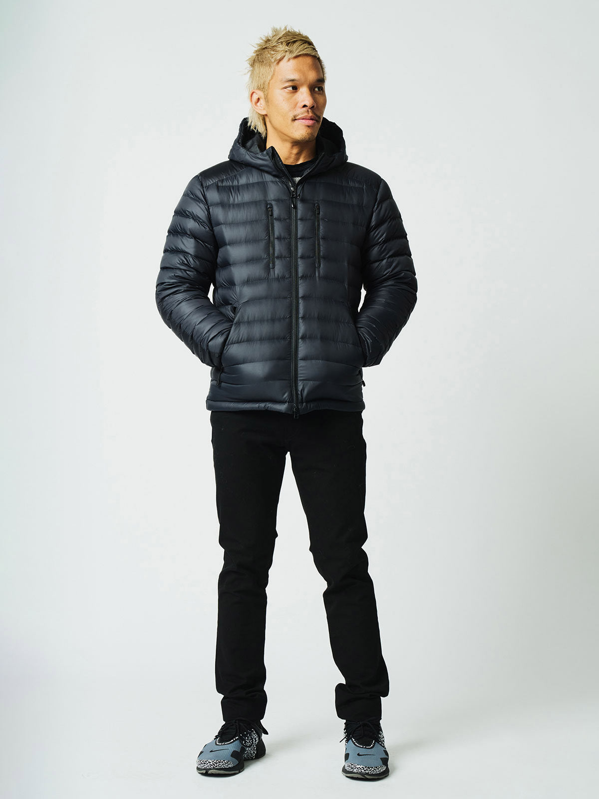 D21 by Mission Workshop - Väderbeständiga väskor och tekniska kläder - San Francisco och Los Angeles - Byggda för att hålla - Garanterade för evigt