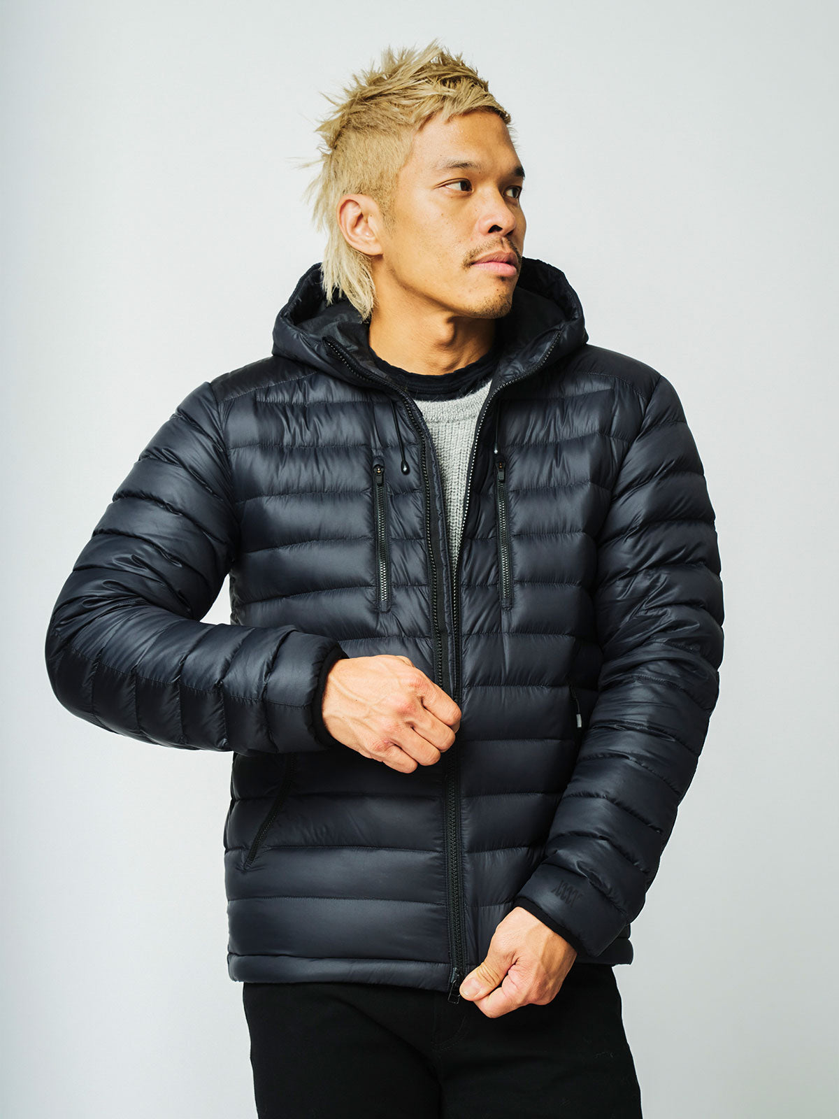 D21 by Mission Workshop - Väderbeständiga väskor och tekniska kläder - San Francisco och Los Angeles - Byggda för att hålla - Garanterade för evigt