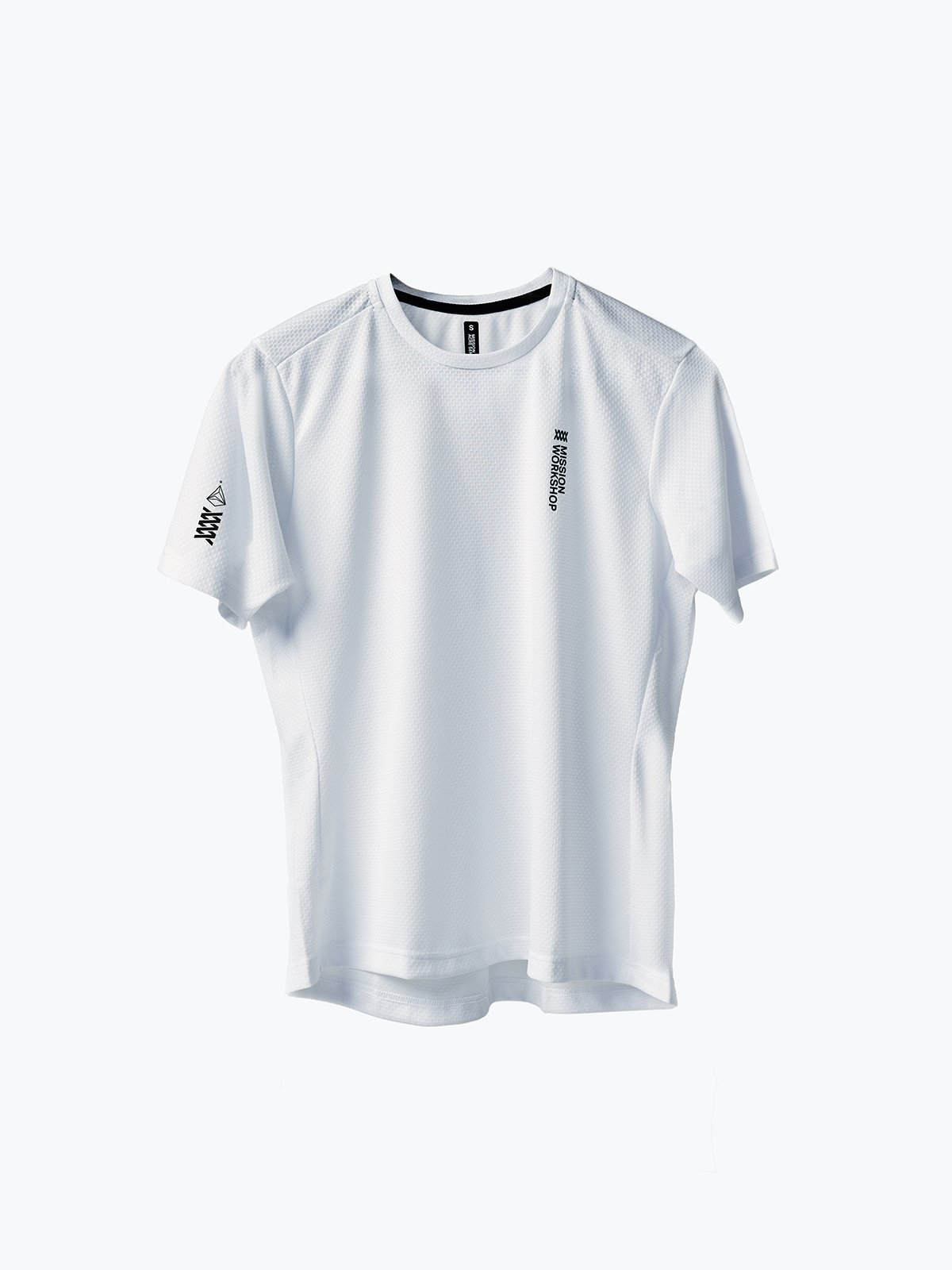 Mission Pro Tech Tee Women's från Mission Workshop - Väskor och tekniska kläder för väderskydd - San Francisco och Los Angeles - Byggda för att tåla - Garanterade för alltid