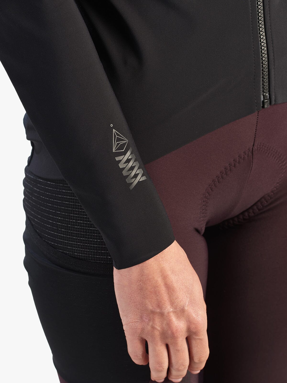 Range Jacket Women's by Mission Workshop - Vädertåliga väskor och tekniska kläder - San Francisco och Los Angeles - Byggda för att tåla - Garanterade för alltid