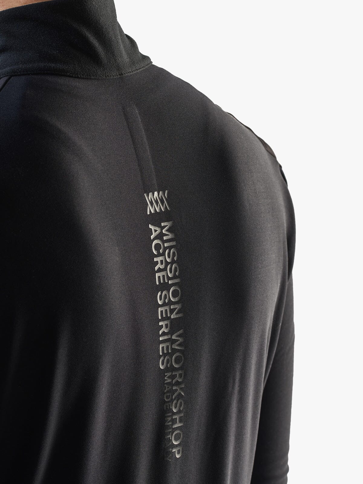 Range Jacket Women's by Mission Workshop - Vädertåliga väskor och tekniska kläder - San Francisco och Los Angeles - Byggda för att tåla - Garanterade för alltid