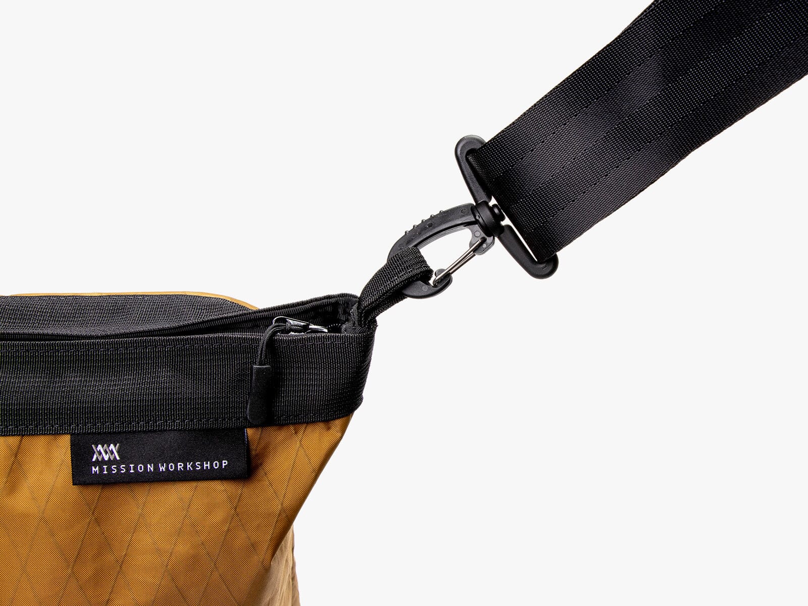 Helix 15L Tote från Mission Workshop - Väderbeständiga väskor och tekniska kläder - San Francisco och Los Angeles - Byggd för att tåla - Garanterad för alltid