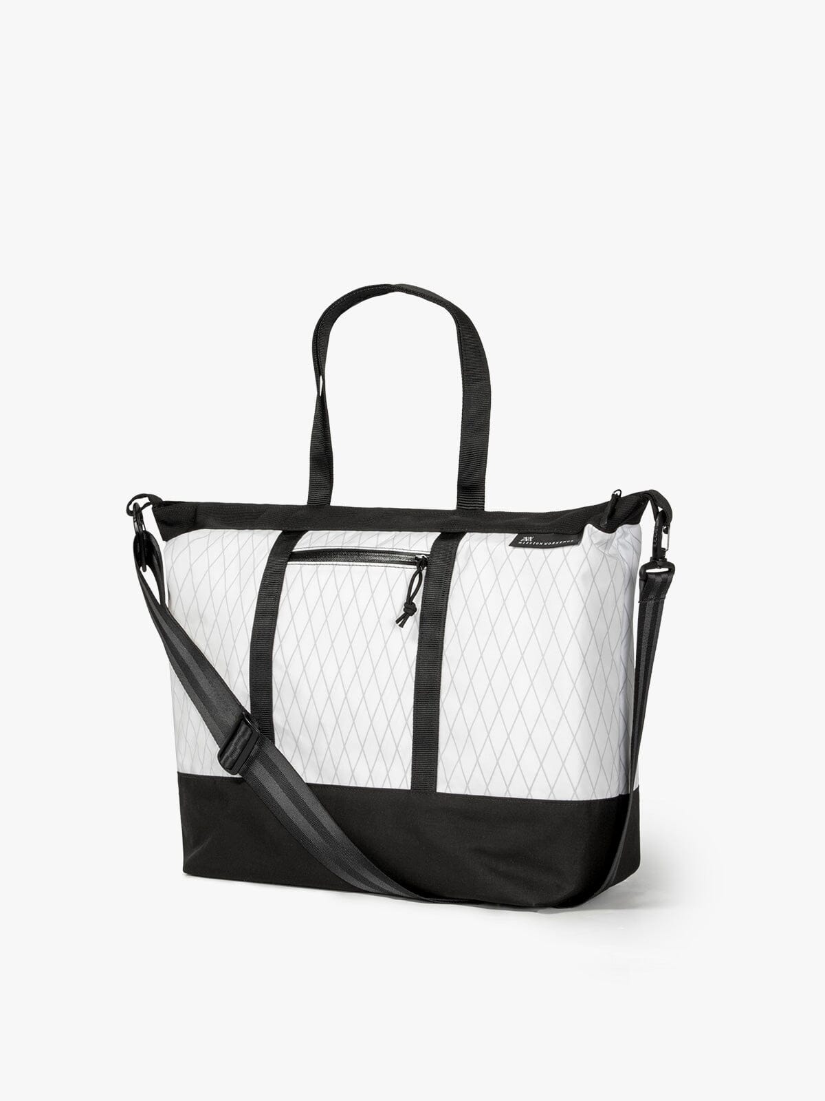 Helix 15L Tote från Mission Workshop - Väderbeständiga väskor och tekniska kläder - San Francisco och Los Angeles - Byggd för att tåla - Garanterad för alltid